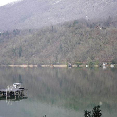 Отель Les Sirenes Lepin-le-Lac Экстерьер фото